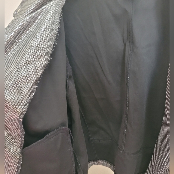 Forever 21 Silver Shimmer Black Biker Jacket Size Large - Picture 6 of 10